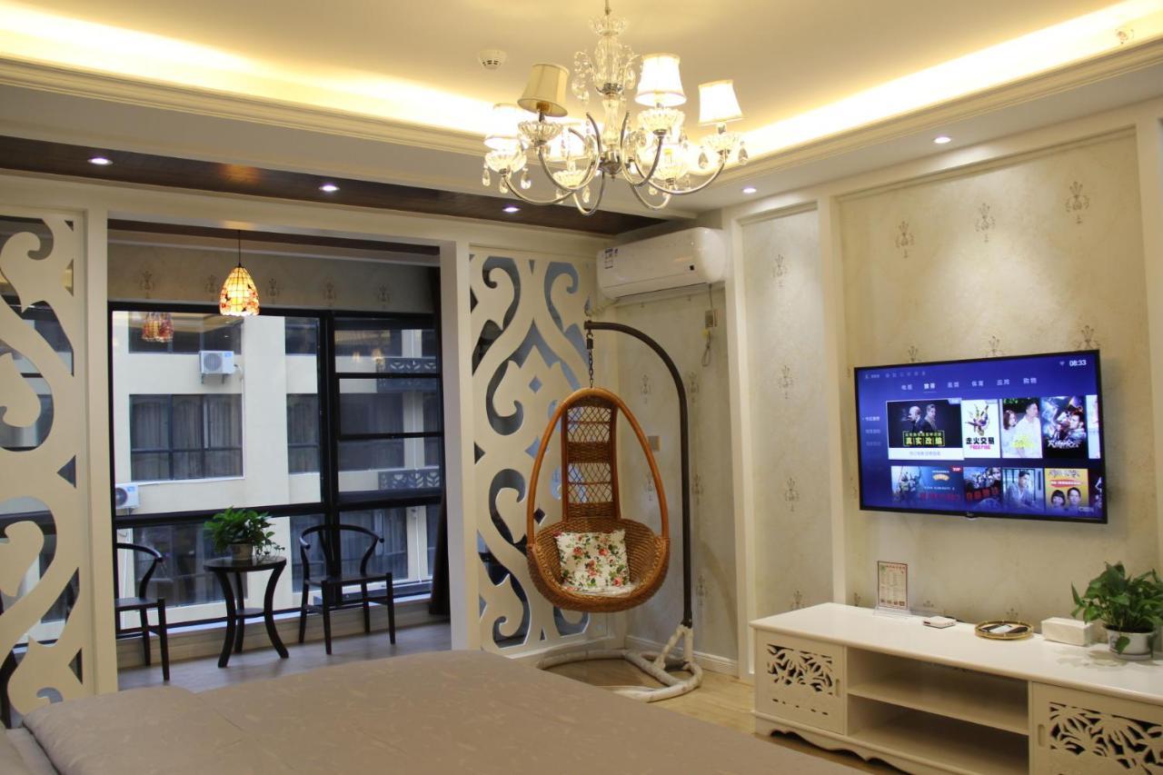Doudou Meilan Fengqing Inn Jinghong Exterior foto